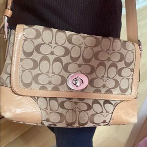 Brown Coach Crossbody bag / purse